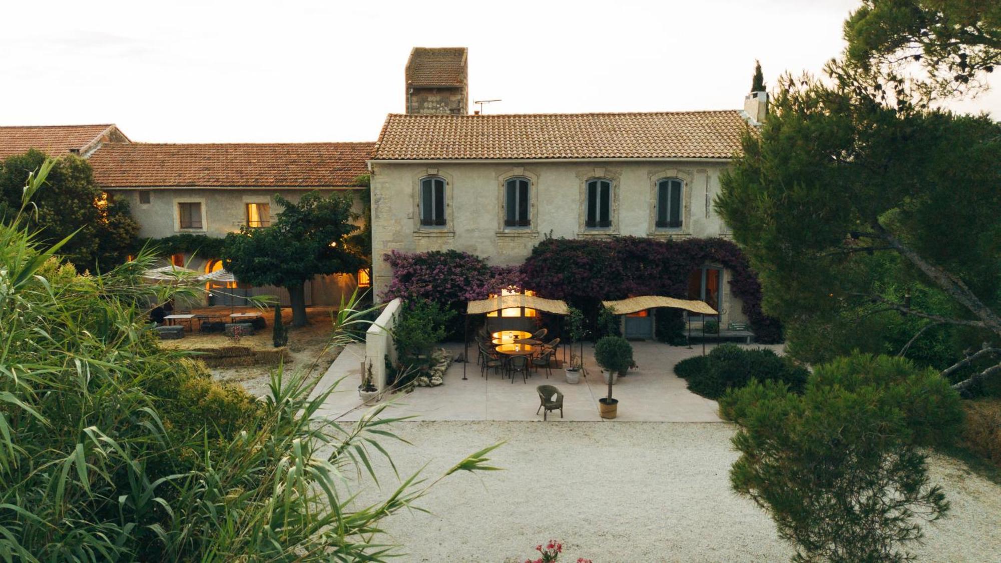 Maison Tara Verte Au Mas Montredon Arles